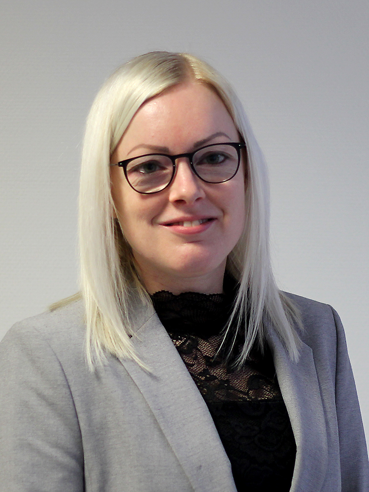 Helle Boisen, Kontorassistent hos Bus Center Vest